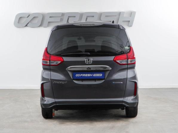 Honda Freed II с пробегом 2017 года, цена 1 400 000 рублей, 205439 км, компактвэн, Автокод Объявления