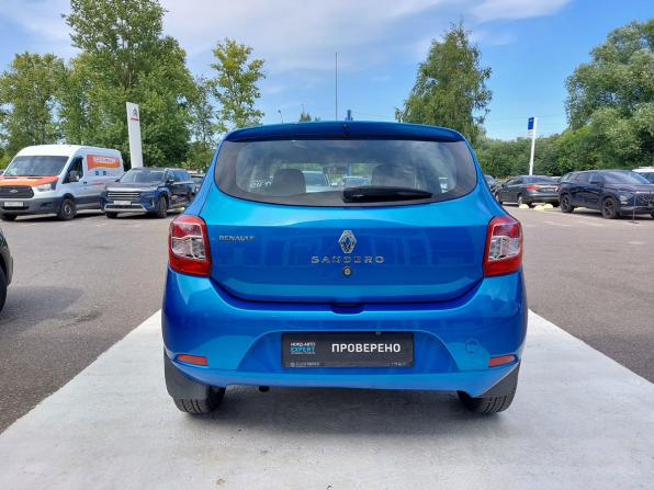Renault Sandero II Рестайлинг с пробегом 2018 года, цена 1 220 000 рублей, 62418 км, хэтчбек, Автокод Объявления