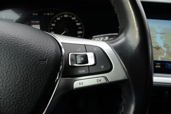 Volkswagen Touareg III с пробегом 2019 года, цена 5 790 000 рублей, 114673 км, внедорожник, Автокод Объявления