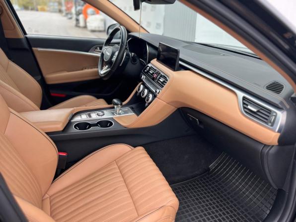 Genesis G70 I Рестайлинг с пробегом 2021 года, цена 2 950 000 рублей, 54000 км, седан, Автокод Объявления