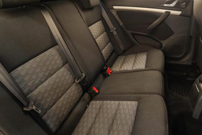 Skoda Octavia II (A5) Рестайлинг с пробегом 2012 года, цена 849 000 рублей, 256000 км, лифтбек, Автокод Объявления
