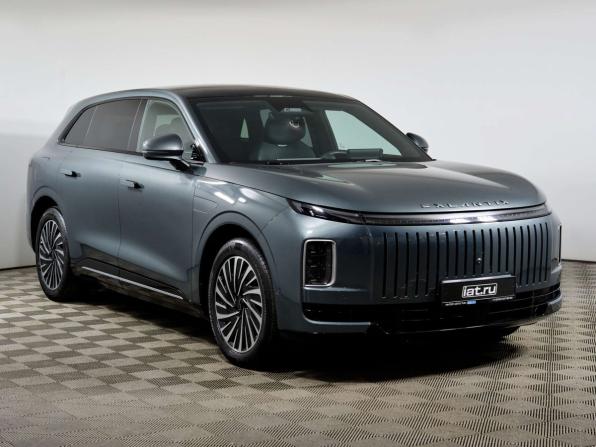 Exeed Exlantix ET с пробегом 2025 года, цена 5 298 000 рублей, 7229 км, внедорожник, Автокод Объявления