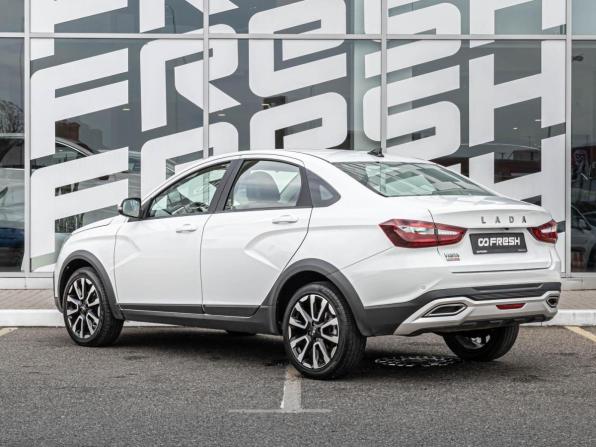 Lada (ВАЗ) Vesta I Рестайлинг (NG) с пробегом 2024 года, цена 1 339 000 рублей, 62028 км, седан, Автокод Объявления