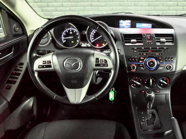 Mazda 3 II (BL) Рестайлинг с пробегом 2012 года, цена 950 000 рублей, 198568 км, седан, Автокод Объявления