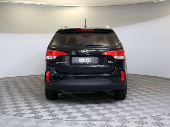 Kia Sorento II Рестайлинг с пробегом 2018 года, цена 1 890 000 рублей, 182000 км, внедорожник, Автокод Объявления