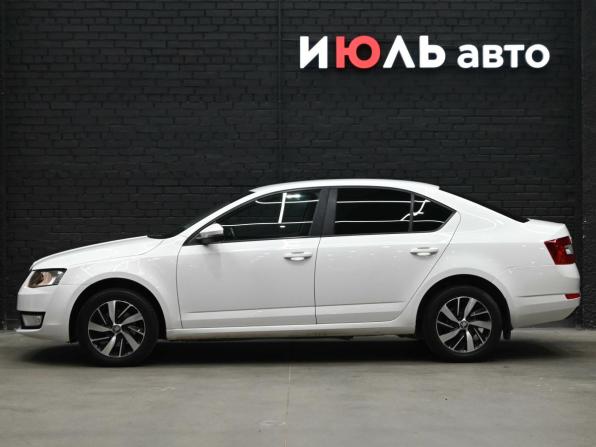 Skoda Octavia III (A7) с пробегом 2015 года, цена 1 300 000 рублей, 177255 км, лифтбек, Автокод Объявления