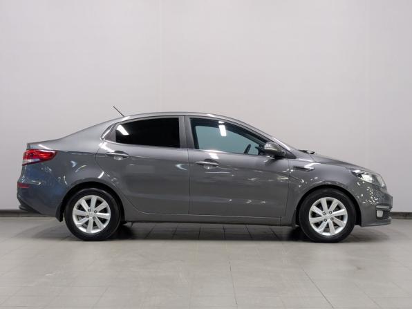 Kia Rio III Рестайлинг с пробегом 2016 года, цена 930 000 рублей, 197738 км, седан, Автокод Объявления