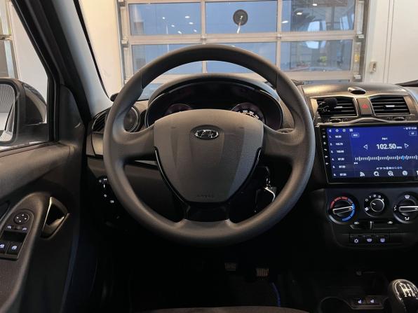 Lada (ВАЗ) Granta I Рестайлинг с пробегом 2023 года, цена 1 040 000 рублей, 15428 км, седан, Автокод Объявления