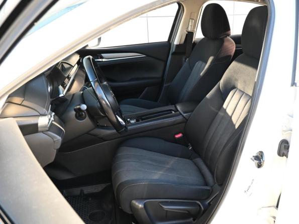 Mazda 6 III (GJ) Рестайлинг 2 с пробегом 2018 года, цена 1 799 000 рублей, 210584 км, седан, Автокод Объявления