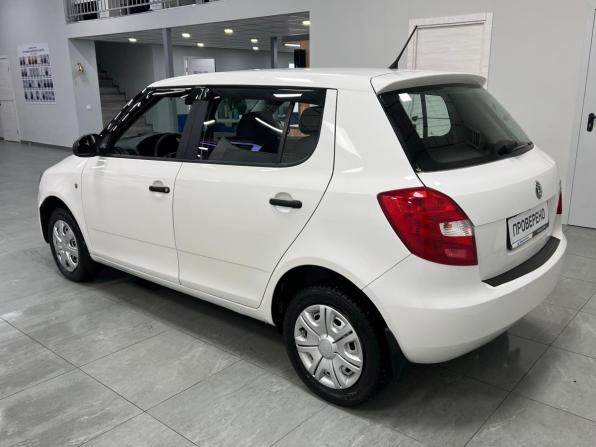 Skoda Fabia II Рестайлинг с пробегом 2012 года, цена 385 000 рублей, 160000 км, хэтчбек, Автокод Объявления