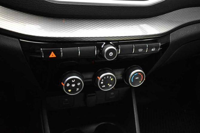 Lada (ВАЗ) Vesta I Рестайлинг (NG) с пробегом 2024 года, цена 1 480 000 рублей, 30463 км, универсал, Автокод Объявления