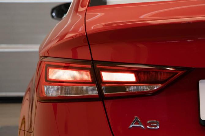 Audi A3 III (8V) Рестайлинг с пробегом 2017 года, цена 1 950 000 рублей, 70000 км, седан, Автокод Объявления
