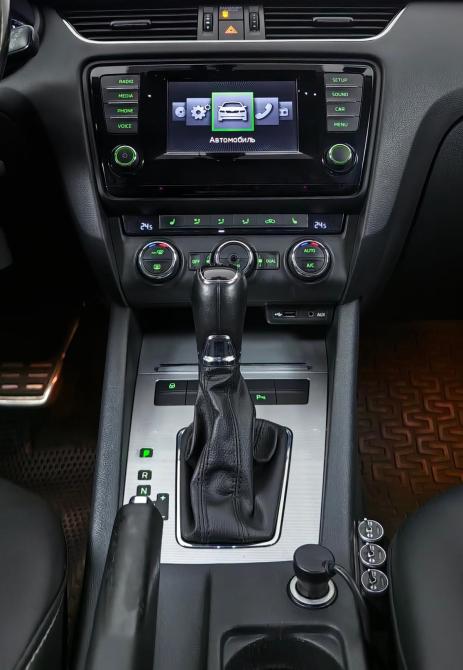 Skoda Octavia III (A7) Москва  - изображение 12