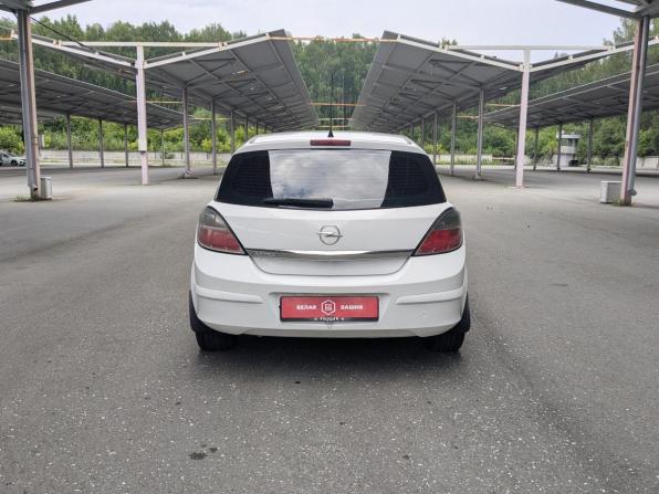 Opel Astra H Рестайлинг с пробегом 2011 года, цена 579 900 рублей, 261000 км, хэтчбек, Автокод Объявления