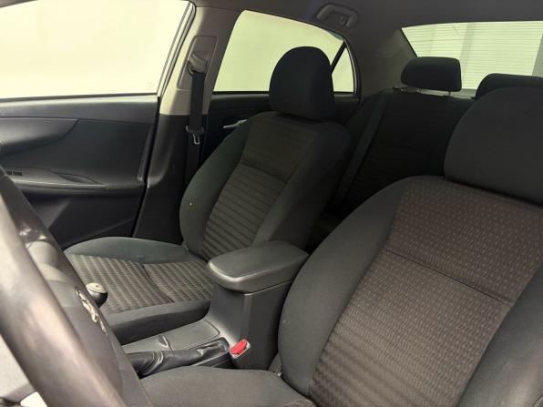 Toyota Corolla X (E140 E150) Рестайлинг с пробегом 2011 года, цена 889 000 рублей, 179390 км, седан, Автокод Объявления