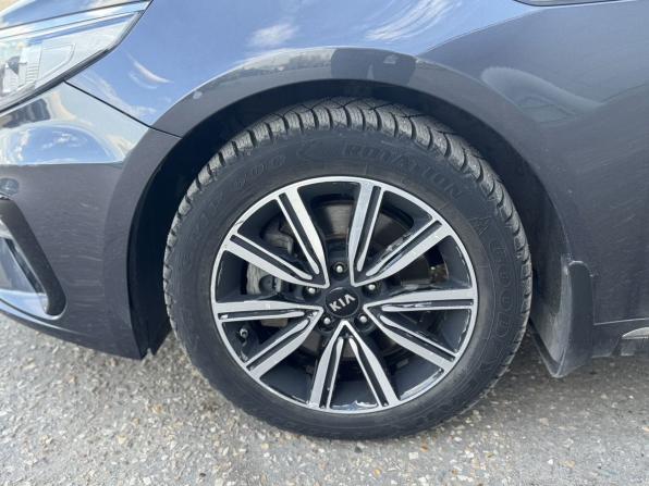 Kia Optima IV Рестайлинг с пробегом 2019 года, цена 1 870 000 рублей, 100366 км, седан, Автокод Объявления