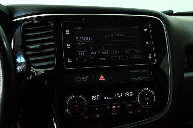 Mitsubishi Outlander III Рестайлинг 2 с пробегом 2018 года, цена 2 070 000 рублей, 100233 км, внедорожник, Автокод Объявления