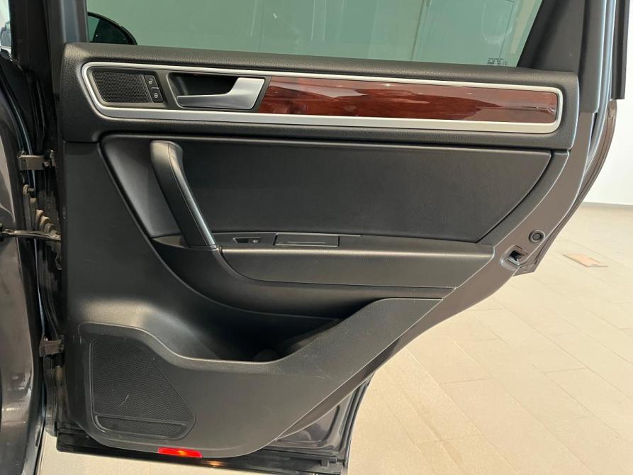 Volkswagen Touareg II Волгоград  - изображение 25