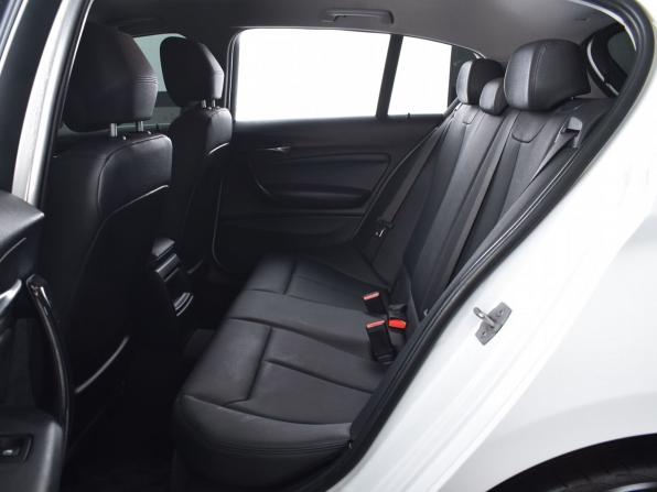 BMW 1 серии II (F20/F21) Рестайлинг с пробегом 2016 года, цена 1 399 995 рублей, 108133 км, хэтчбек, Автокод Объявления