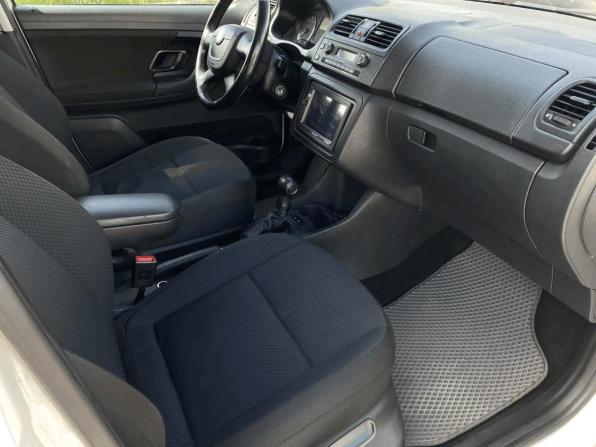 Skoda Fabia II Рестайлинг с пробегом 2011 года, цена 485 000 рублей, 224011 км, хэтчбек, Автокод Объявления