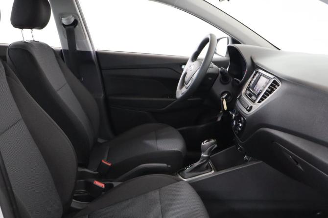 Hyundai Solaris II Рестайлинг с пробегом 2021 года, цена 1 439 000 рублей, 104000 км, седан, Автокод Объявления