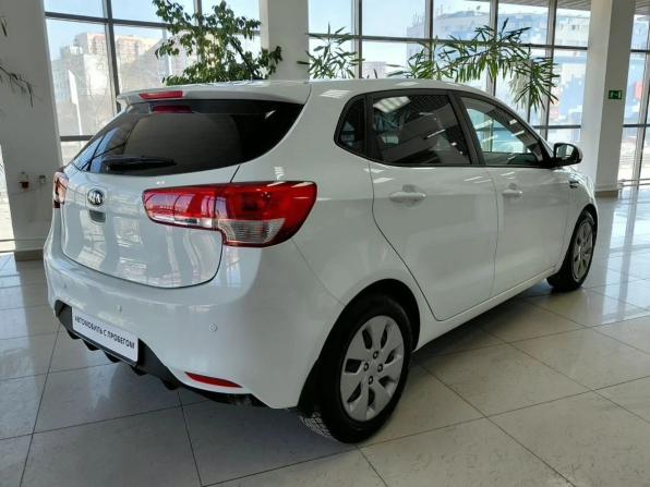 Kia Rio III Рестайлинг с пробегом 2016 года, цена 910 000 рублей, 102200 км, хэтчбек, Автокод Объявления