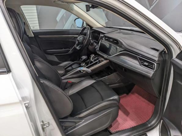 Geely Atlas Pro с пробегом 2023 года, цена 2 070 000 рублей, 47000 км, внедорожник, Автокод Объявления
