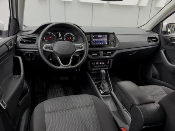 Volkswagen Polo VI с пробегом 2021 года, цена 1 570 000 рублей, 61338 км, лифтбек, Автокод Объявления
