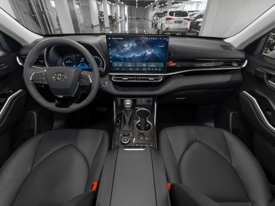 Toyota Highlander IV (XU70) Москва  - изображение 8