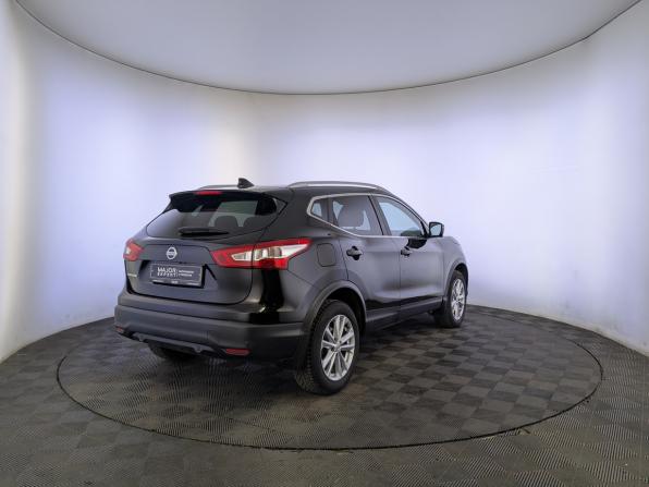 Nissan Qashqai II с пробегом 2017 года, цена 1 995 000 рублей, 73832 км, внедорожник, Автокод Объявления