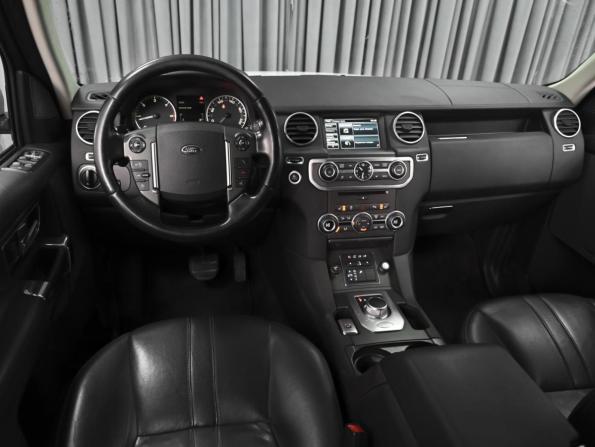 Land Rover Discovery IV Рестайлинг с пробегом 2015 года, цена 2 495 000 рублей, 147503 км, внедорожник, Автокод Объявления