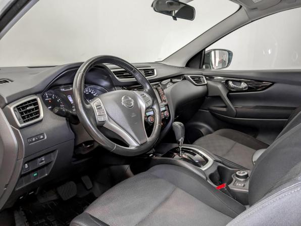 Nissan Qashqai II с пробегом 2018 года, цена 1 870 000 рублей, 124810 км, внедорожник, Автокод Объявления