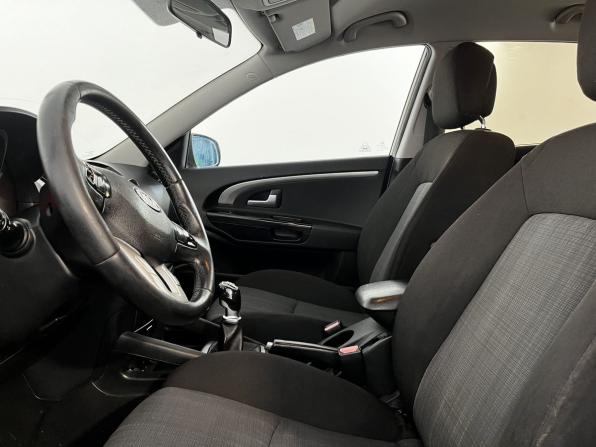 Kia Ceed I Рестайлинг с пробегом 2011 года, цена 549 900 рублей, 238000 км, универсал, Автокод Объявления