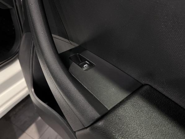 Volkswagen Polo VI с пробегом 2021 года, цена 1 470 000 рублей, 143312 км, лифтбек, Автокод Объявления