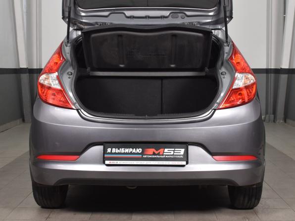 Hyundai Solaris I Рестайлинг с пробегом 2015 года, цена 849 995 рублей, 177608 км, хэтчбек, Автокод Объявления