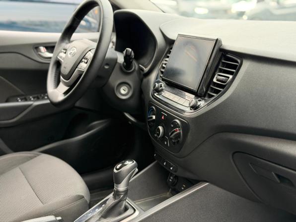 Hyundai Solaris II Рестайлинг с пробегом 2021 года, цена 1 385 000 рублей, 154046 км, седан, Автокод Объявления
