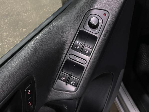 Volkswagen Tiguan I Рестайлинг с пробегом 2014 года, цена 1 219 000 рублей, 131195 км, внедорожник, Автокод Объявления