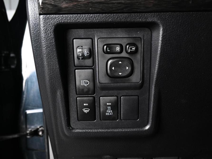 Toyota Land Cruiser Prado 150 Series Ростов-на-Дону  - изображение 17