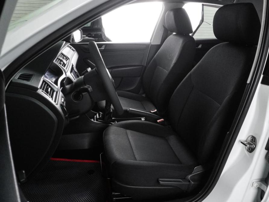 Skoda Rapid I Рестайлинг Воронеж  - изображение 10