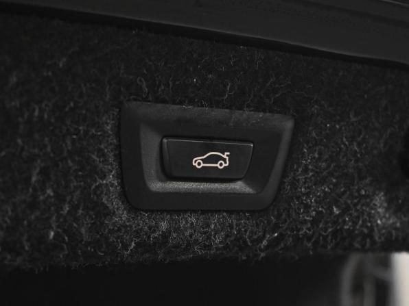 BMW 5 серии VII (G30/G31/G38) с пробегом 2017 года, цена 3 228 960 рублей, 83680 км, седан, Автокод Объявления