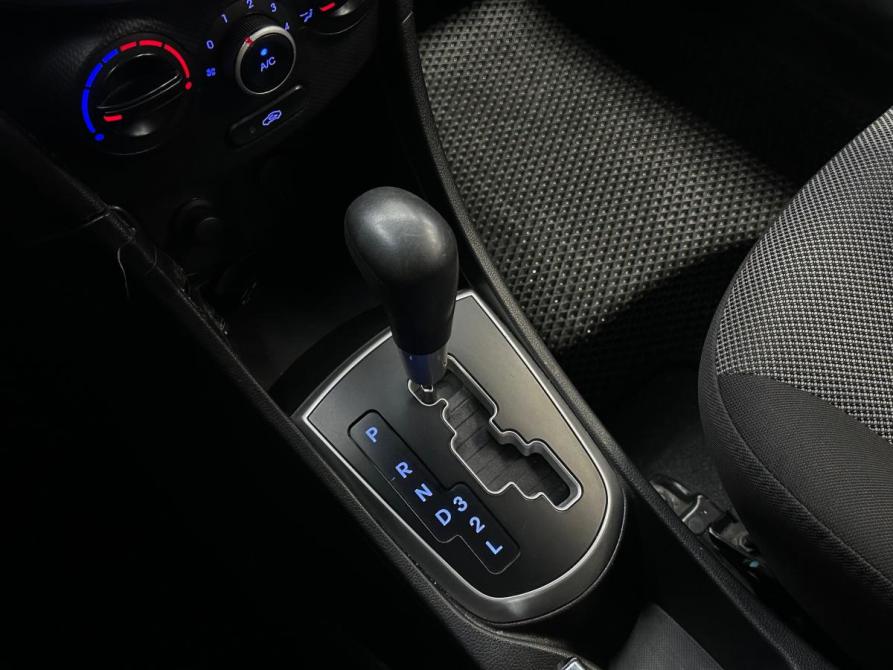 Hyundai Solaris I Санкт-Петербург  - изображение 17