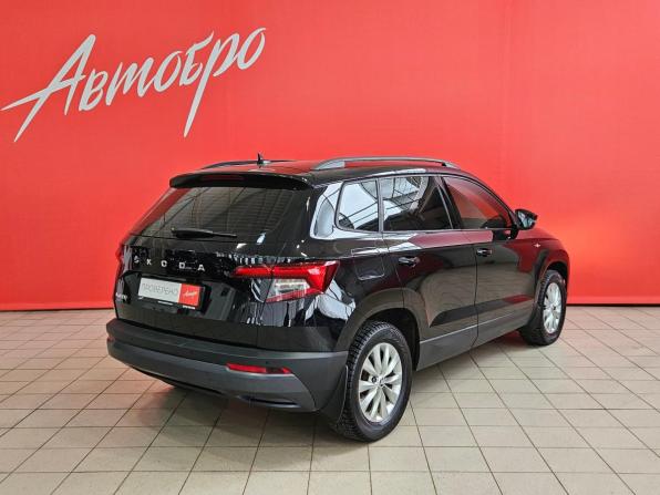 Skoda Karoq I с пробегом 2021 года, цена 1 970 000 рублей, 201002 км, внедорожник, Автокод Объявления