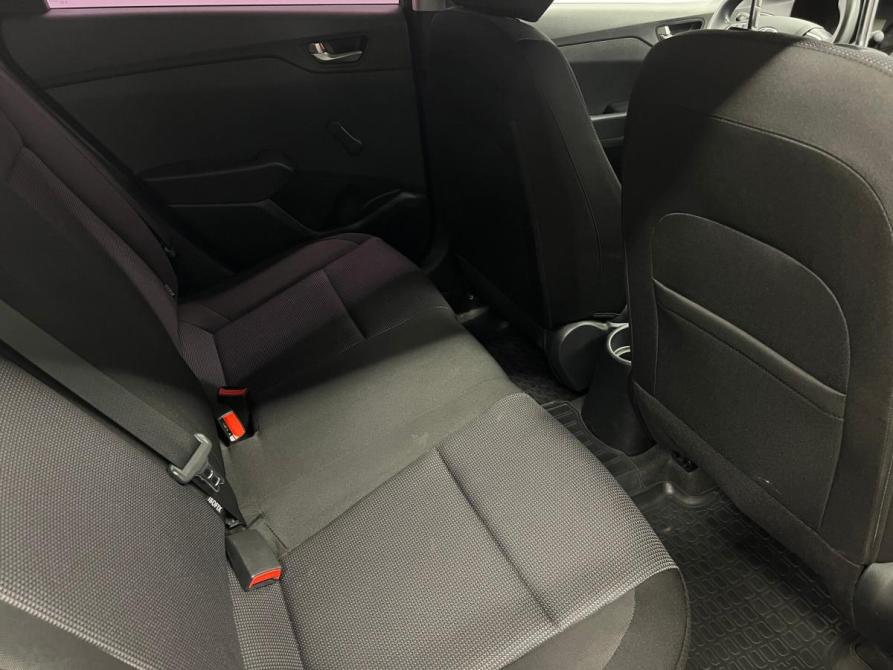 Hyundai Solaris II Санкт-Петербург  - изображение 20
