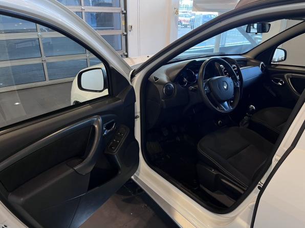 Renault Duster I Рестайлинг с пробегом 2018 года, цена 1 492 000 рублей, 115821 км, внедорожник, Автокод Объявления