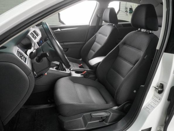 Volkswagen Jetta VI с пробегом 2014 года, цена 1 199 000 рублей, 111948 км, седан, Автокод Объявления