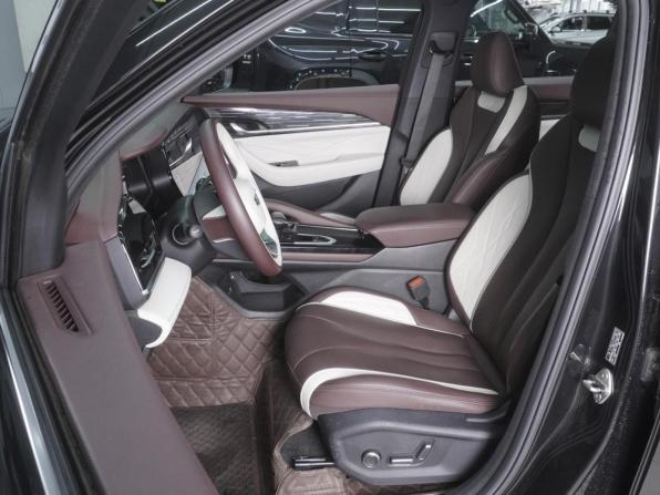 Geely Monjaro I с пробегом 2024 года, цена 3 600 000 рублей, 29403 км, внедорожник, Автокод Объявления
