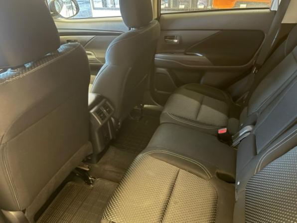 Mitsubishi Outlander III Рестайлинг 3 с пробегом 2020 года, цена 2 277 000 рублей, 123019 км, внедорожник, Автокод Объявления