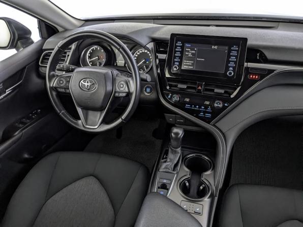 Toyota Camry VIII (XV70) Рестайлинг с пробегом 2021 года, цена 2 725 000 рублей, 107040 км, седан, Автокод Объявления