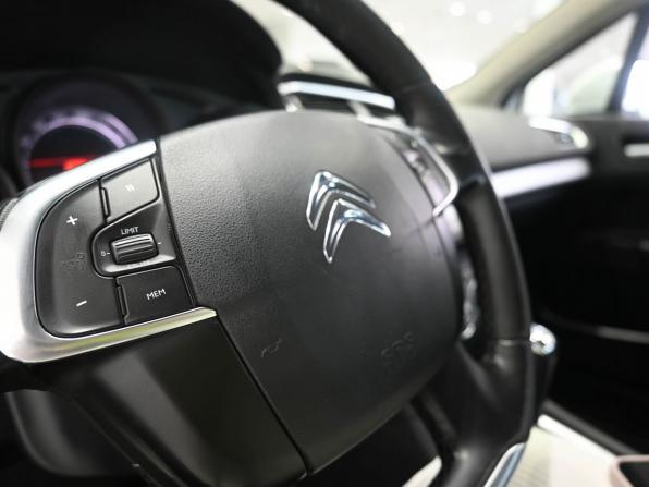 Citroen C4 II с пробегом 2014 года, цена 739 900 рублей, 236499 км, седан, Автокод Объявления