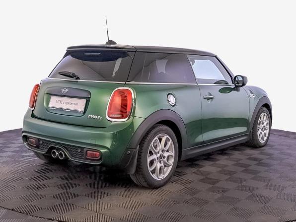 Mini Hatch III (F55/F56) Рестайлинг с пробегом 2019 года, цена 2 520 000 рублей, 86114 км, хэтчбек, Автокод Объявления